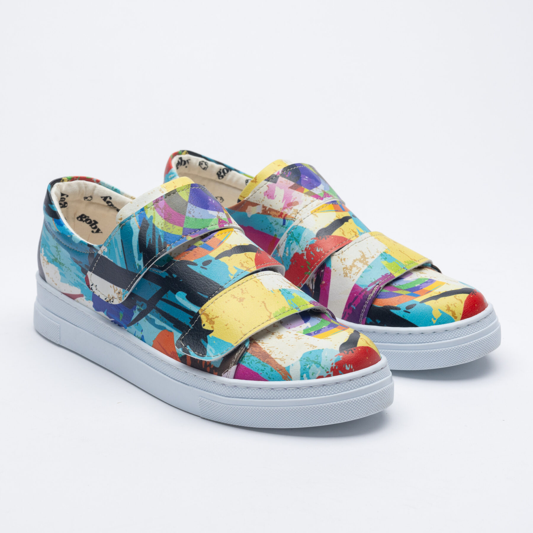 Sneaker cómodo de mujer en colores